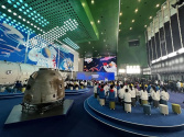 “天宫课堂”首次地面主课堂在中国科技馆成功举办